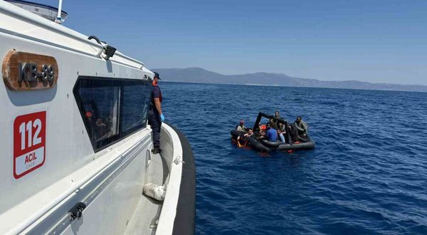 İzmir’de 57 düzensiz göçmen kurtarıldı!