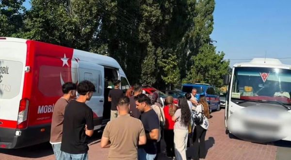 Yurt genelinde düzensiz göç denetimi: 230 kişi yakalandı