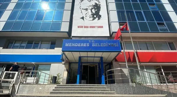 Menderes Belediyesi soruşturmasında 8 şüpheli için tutuklama talebi