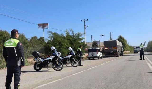 Çankırı’da gerçekleştirilen denetimde 72 araç trafikten men edildi