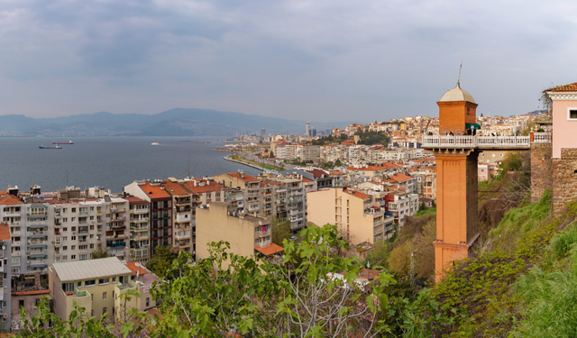 İzmir Tarihi Asansör nerededir? Nasıl gidilir?