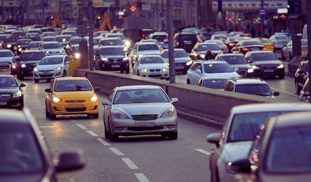 İzmir 21 Kasım trafik raporu: Yollar ne durumda? | CANLI