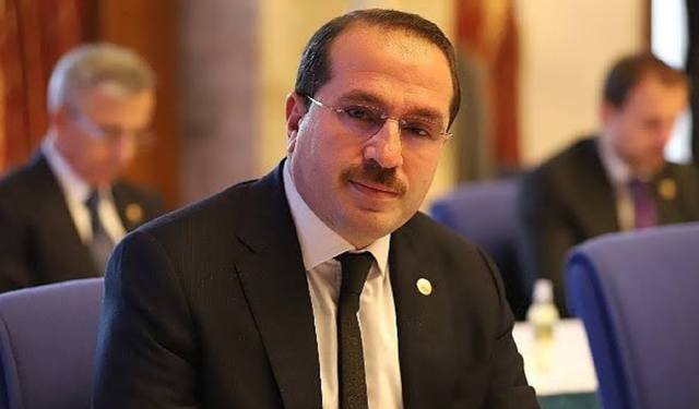 SİYASET
