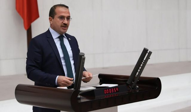 Kırkpınar’dan sert çıkış: Beceriksizliğini örtmek için Ankara’ya saldırıyor