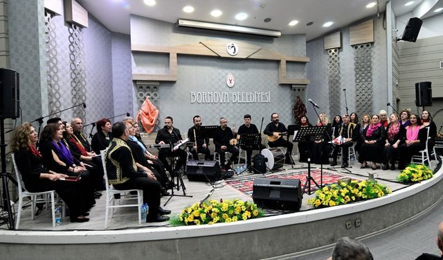 İzmir Bornova Belediyesi'nde muhteşem Türk Halk Müziği konseri