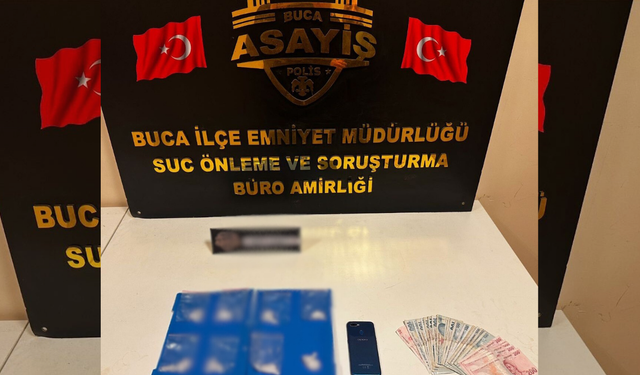 İzmir Buca’da taksi şoförünün üzerinden uyuşturucu madde ele geçirildi!