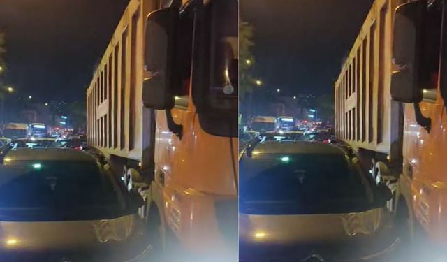 İzmir Halkapınar'ın kronik trafik sorununa bir de kaza eklendi