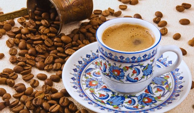 Kahvenin sağlığa faydalarının sırrı çözüldü: Bilim insanları mekanizmayı ortaya çıkardı