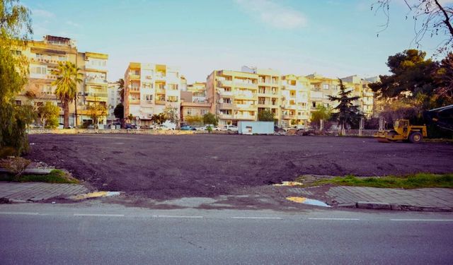 İzmir Bornova’da atıl alan ücretsiz otoparka dönüştürülüyor