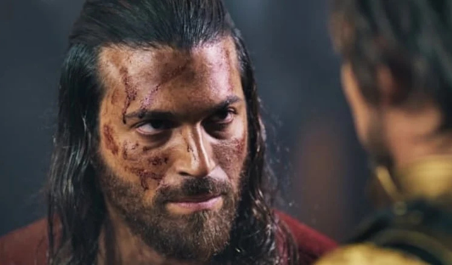 Can Yaman'dan şok paylaşım! Dizi yayından kaldırıldı