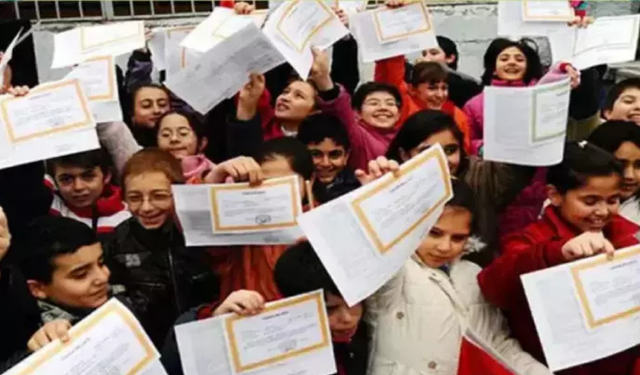 18 milyon öğrenci için yaz tatili başlıyor: Son ders zili 26 Haziran’da çalacak