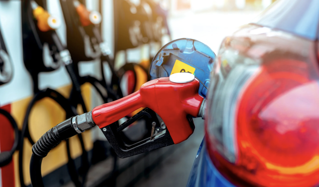 Motorin ve benzine zam kapıda: Tarih netleşti, fiyatlar uçuyor!