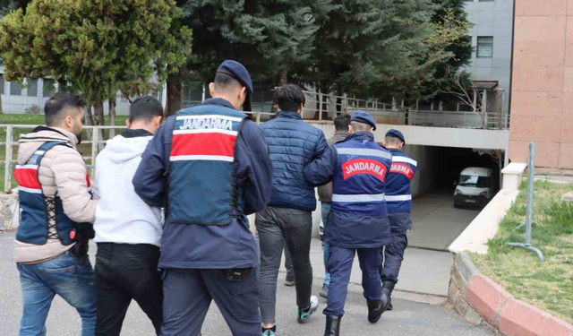 5 ilde siber dolandırıcılık operasyonu: 8 gözaltı!