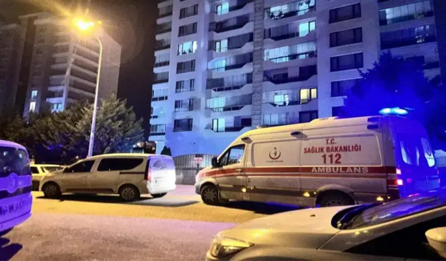 Silahını temizlerken eşini vuran şahsı, oğlu darbetti!