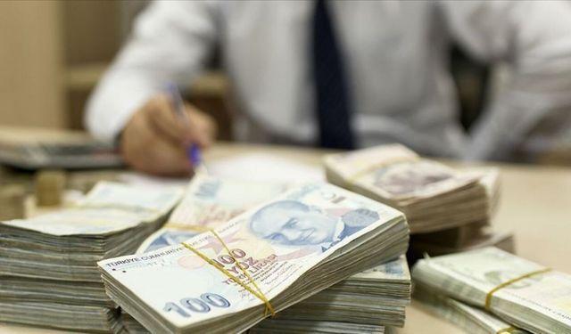 İşçi maaşları sosyal haklarla birlikte 176 bin TL’ye yükseldi