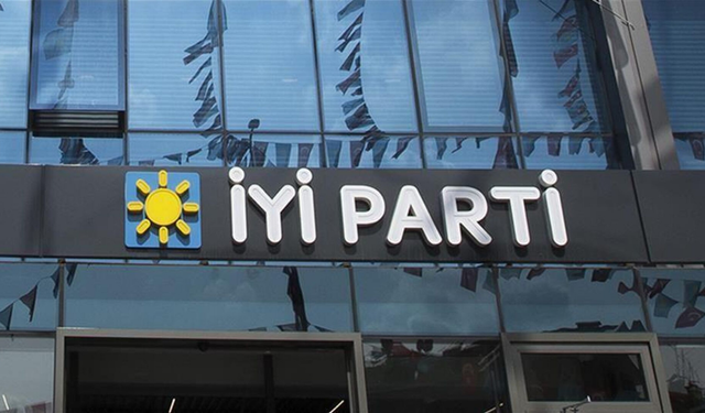 SİYASET