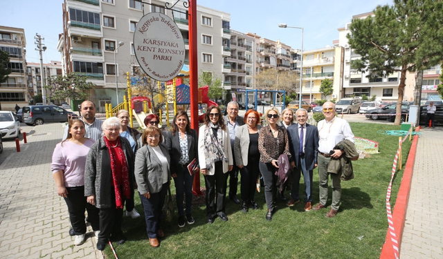 Karşıyaka Belediyesi'nde park düzenlemeleri sürüyor