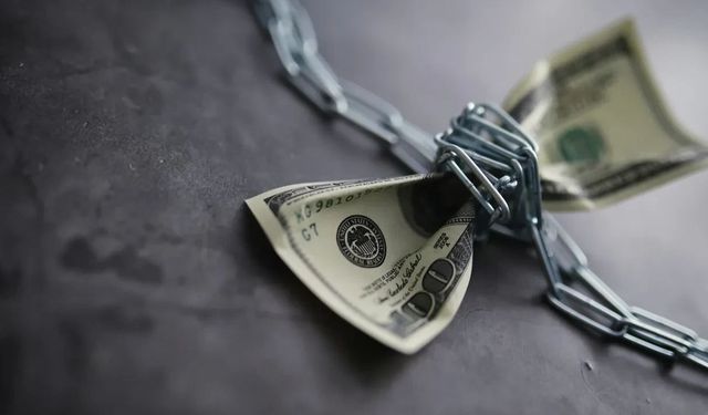 Şirketi 4 milyon dolar dolandırdı, yakalanınca kendini “ölü” ilan etti