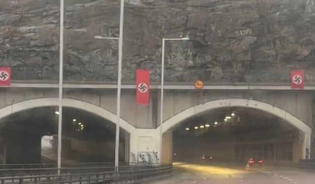Stockholm'de Hitler'in doğum gününde Nazi bayrağı asıldı