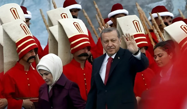 SİYASET