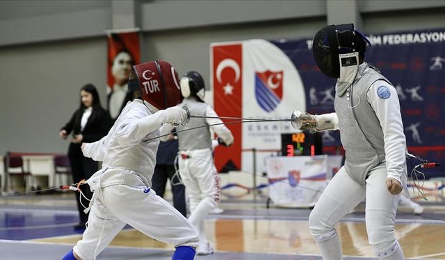 Eskrimde hedef 2028 Los Angeles’ta kürsüye çıkmak