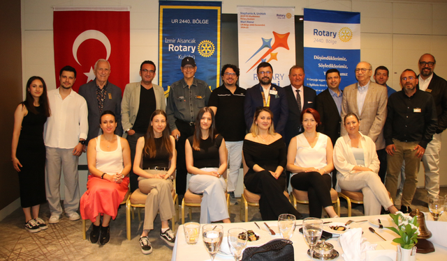 İzmir Alsancak Rotary Kulübü’nden kayıplara dair farkındalık söyleşisi