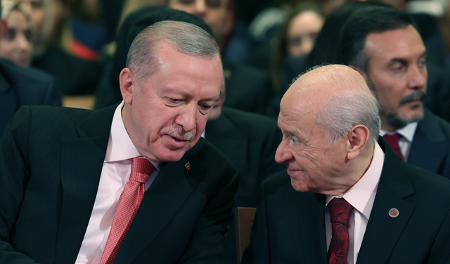 SİYASET