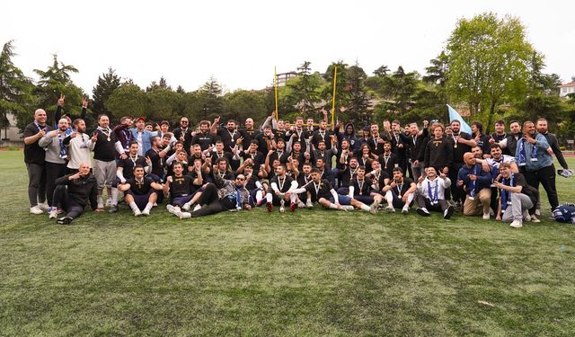 Yaşar Üniversitesi namağlup şampiyon