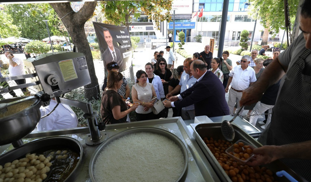 Ferdi Zeyrek Menderes’te lokma ve dualarla anıldı