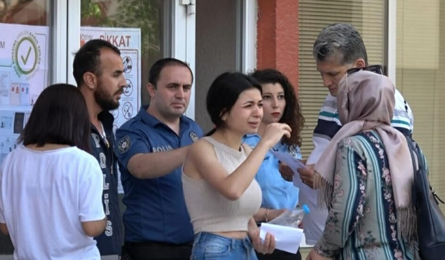 Küpesi yüzünden sınavı kaçırdı