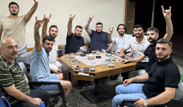 Zafer Partisi İzmir'de esnafın nabzını tutuyor