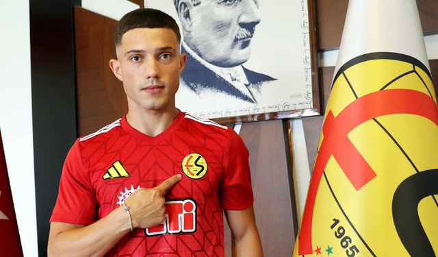 Menemen FK’da yaprak dökümü sürüyor