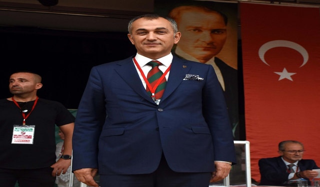 Karşıyaka’da futbol yeniden ayağa kalkıyor
