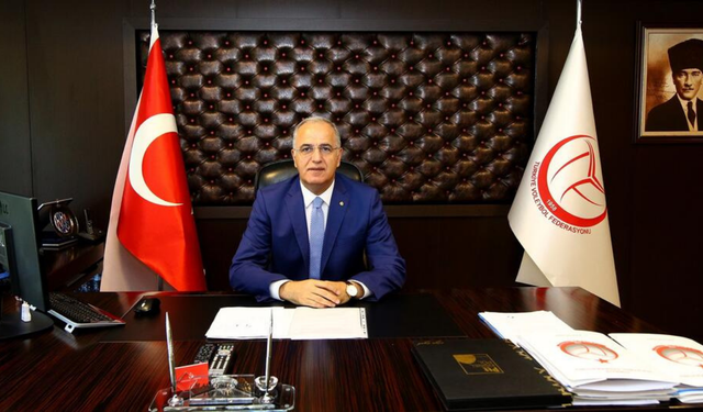 Üstündağ’dan milli takıma destek ve mesaj