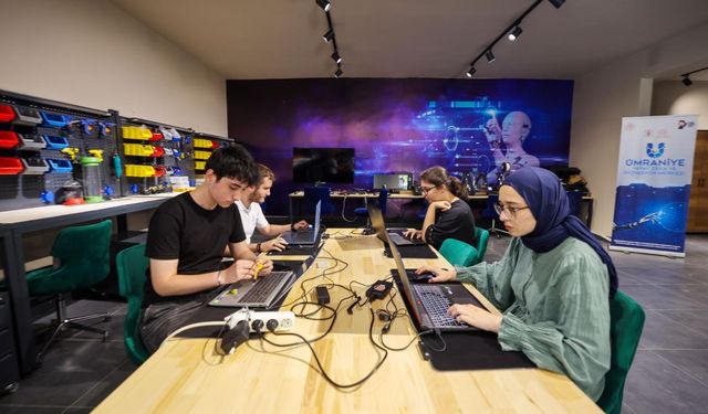 Yapay zekâ ve inovasyon merkezi’nde eğitim başladı