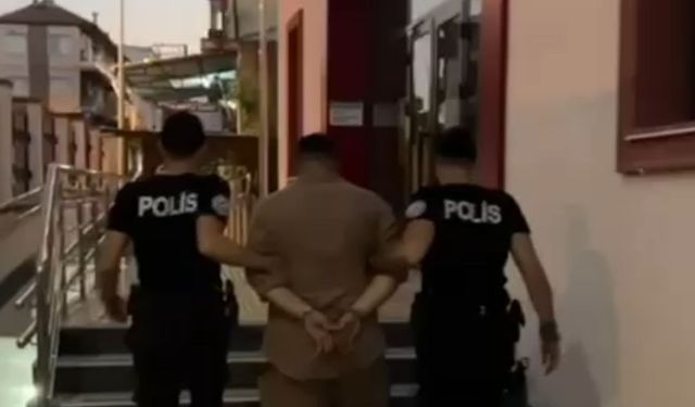 Aranan şüpheli İzmir polisinden kaçamadı