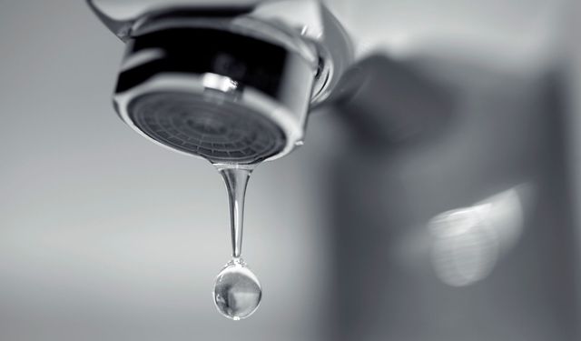 KYK yurdunda öğrenciler susuz kaldı, tepki gösterdi