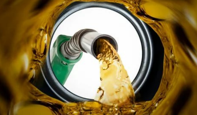 Depoyu dolduracaklar dikkat: Benzin fiyatlarına gelecek zam tarihi netleşti