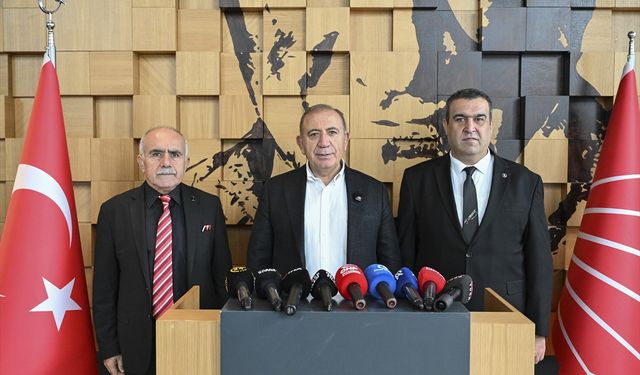 Mahkemeden karar çıktı, Gürsel Tekin görevine devam edecek