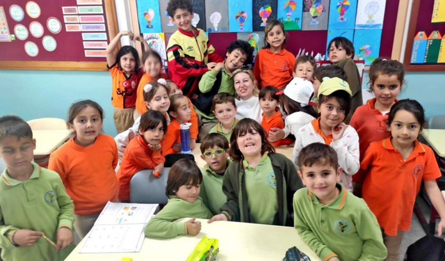 Alaçatı miniklerinden Şanlıurfa’ya anlamlı yardım kampanyası