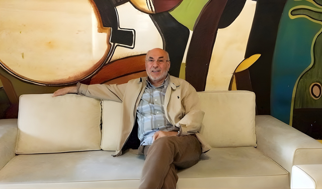 Karşıyaka ile özdeşlemiş olan müzisyen Aziz Özen, yaşamını yitirdi