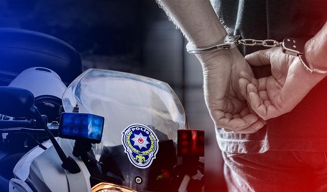 İzmir Konak’ta aranan şahıslar yakalandı