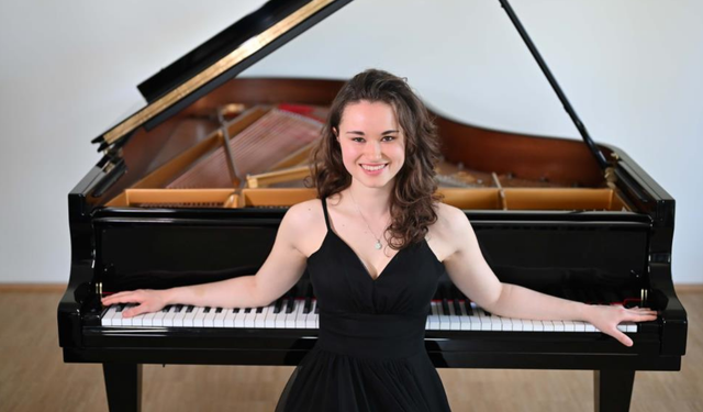 Genç piyano yeteneği Nehir Özzengin, ‘30 Altı 30’ listesine girdi