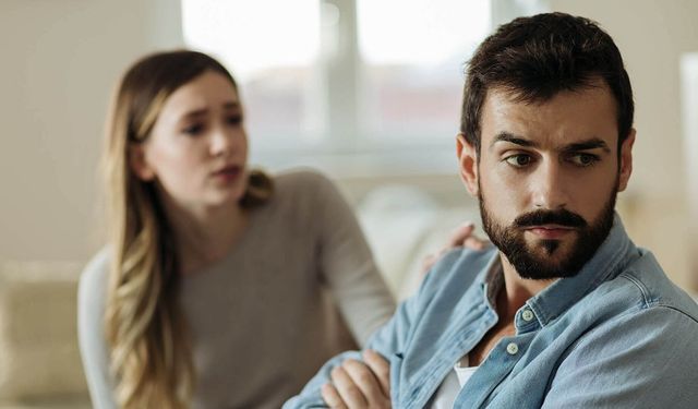 Psikolojiye göre göz kaçırmanın gizli anlamları