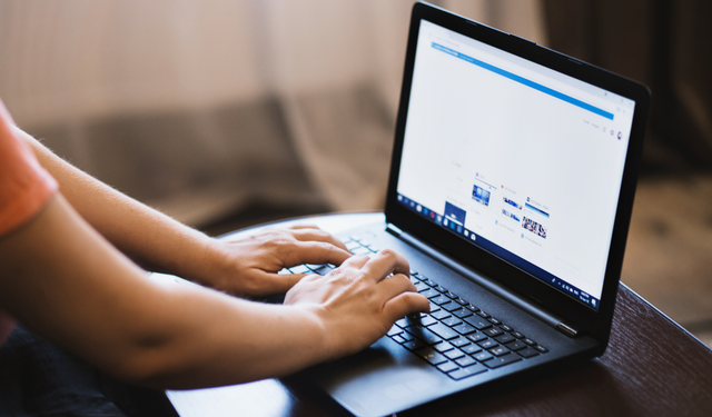 Çocukları koruma hamlesi: AB sosyal medyada 16 yaş sınırı önerdi