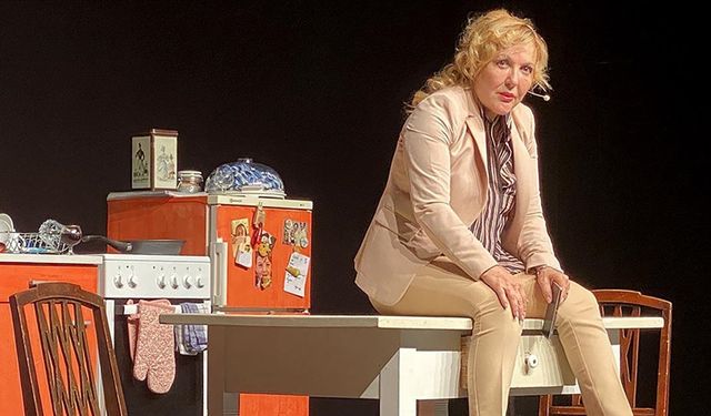 Sumru Yavrucuk'un yorumuyla Shirley sevenleriyle buluşuyor