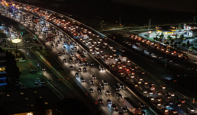Türkiye’de trafiğe kayıtlı araç sayısı 34 milyonu aştı: İzmir ilk 3’te yer aldı