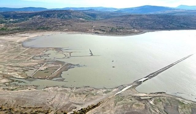 İzmir'deki sağanak barajlara yaramadı
