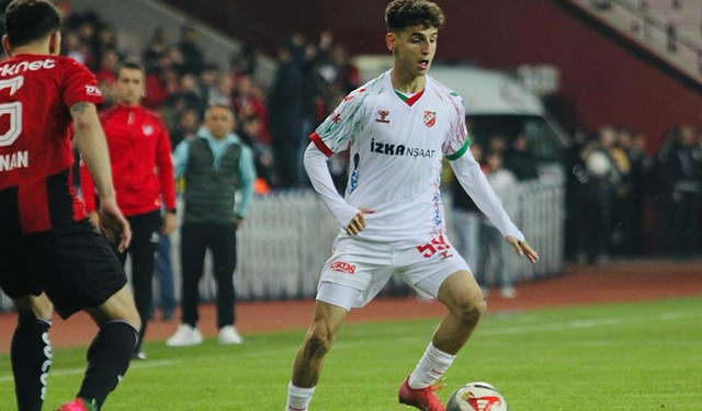 Karşıyaka’nın yeni umudu: 18’lik Adem parladı