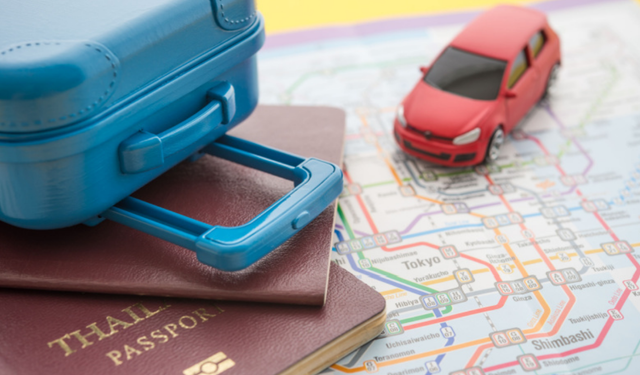 Ünlüler bavulu topladı: Yurt dışına yerleşen 15 İsim kim?